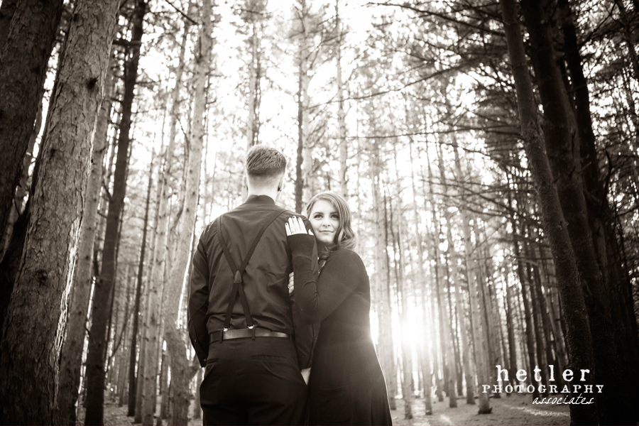michigan fall engagement photography in pine forest 0008