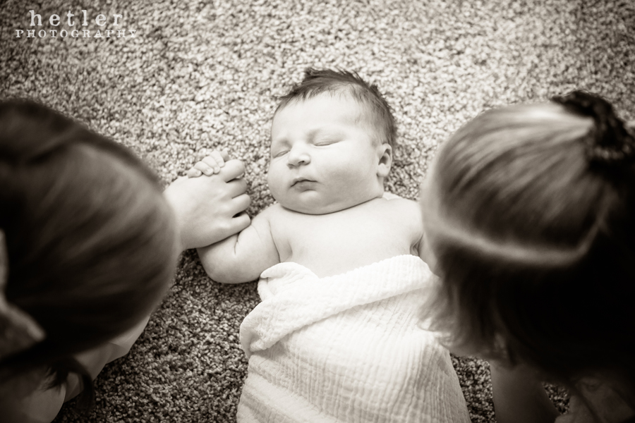 michigan in home newborn photography 0010