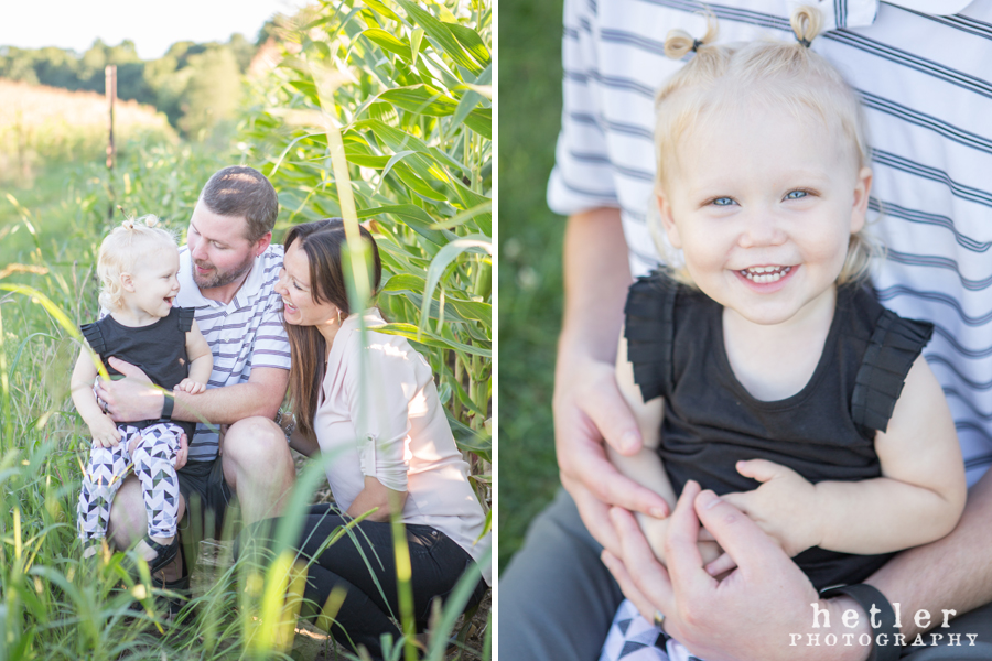 grand rapids family photography in cornfield 0001