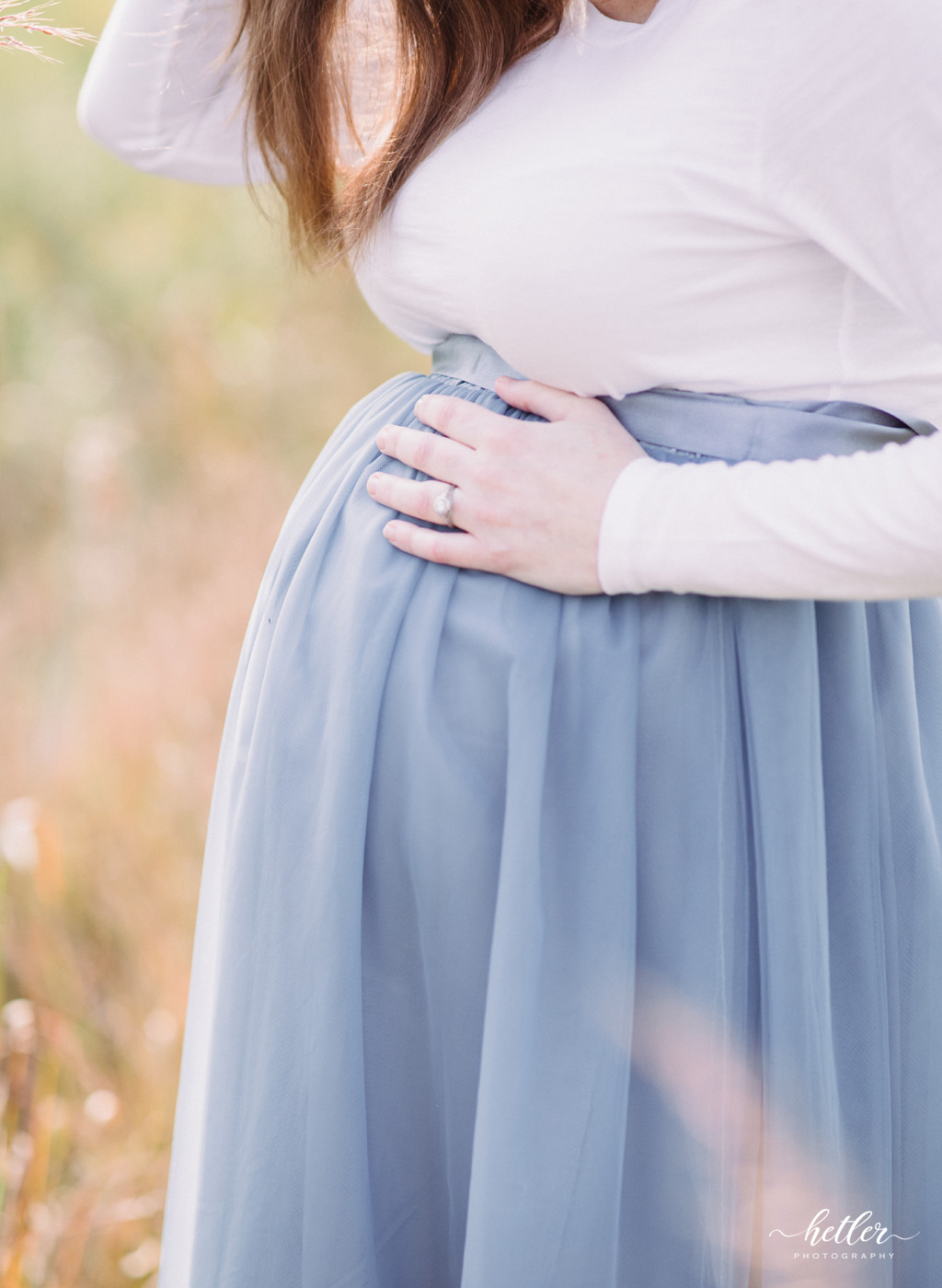 Grand Rapids light and airy maternity photography