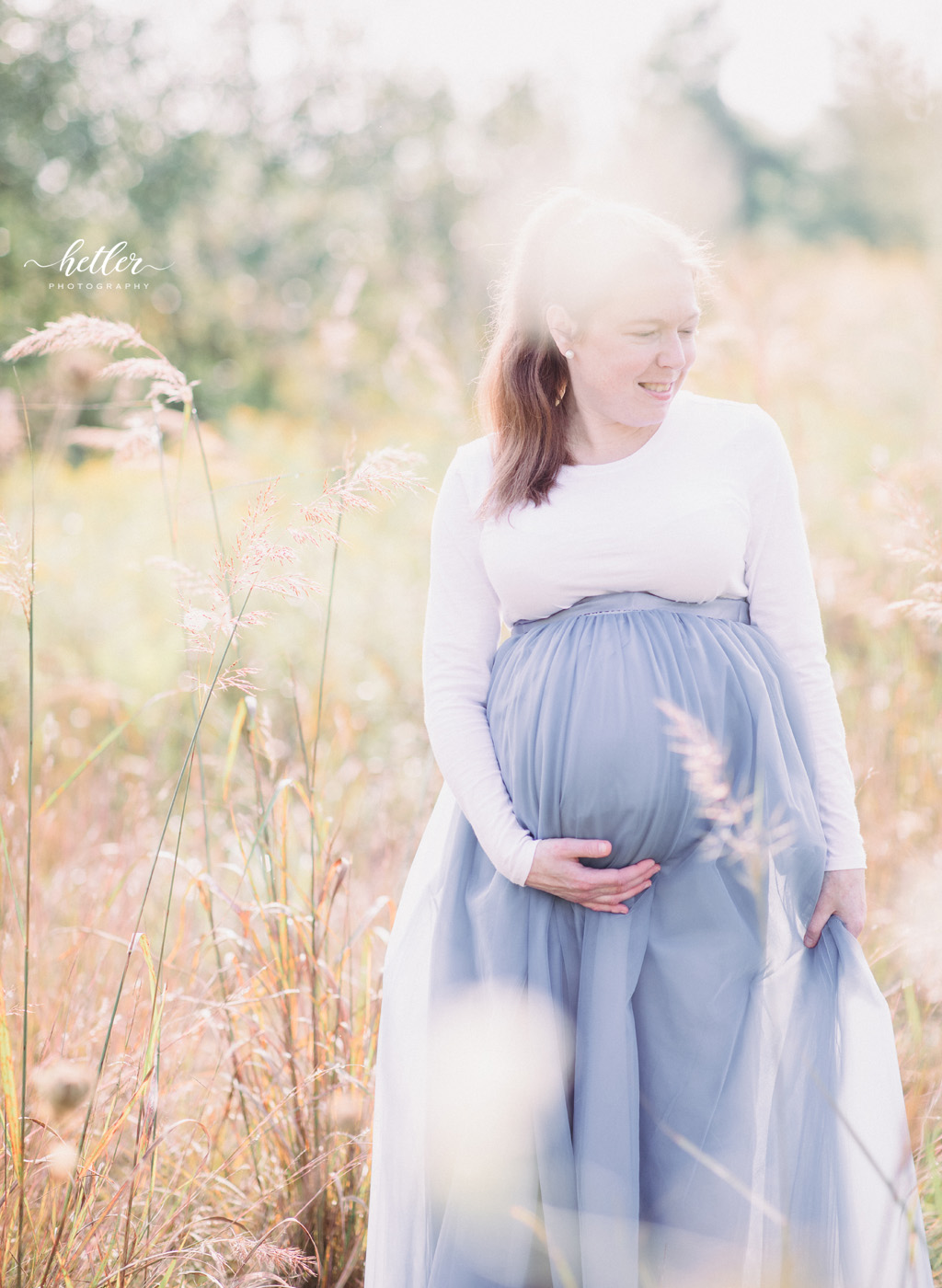 Grand Rapids light and airy maternity photography