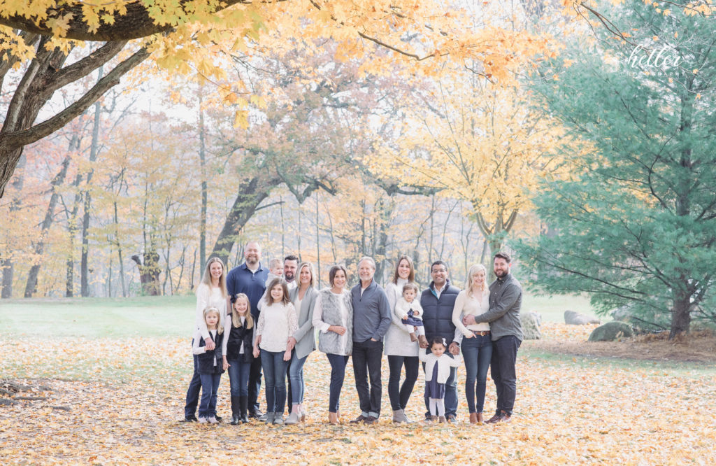Grand Rapids extended family photo session at Fallasburg Park