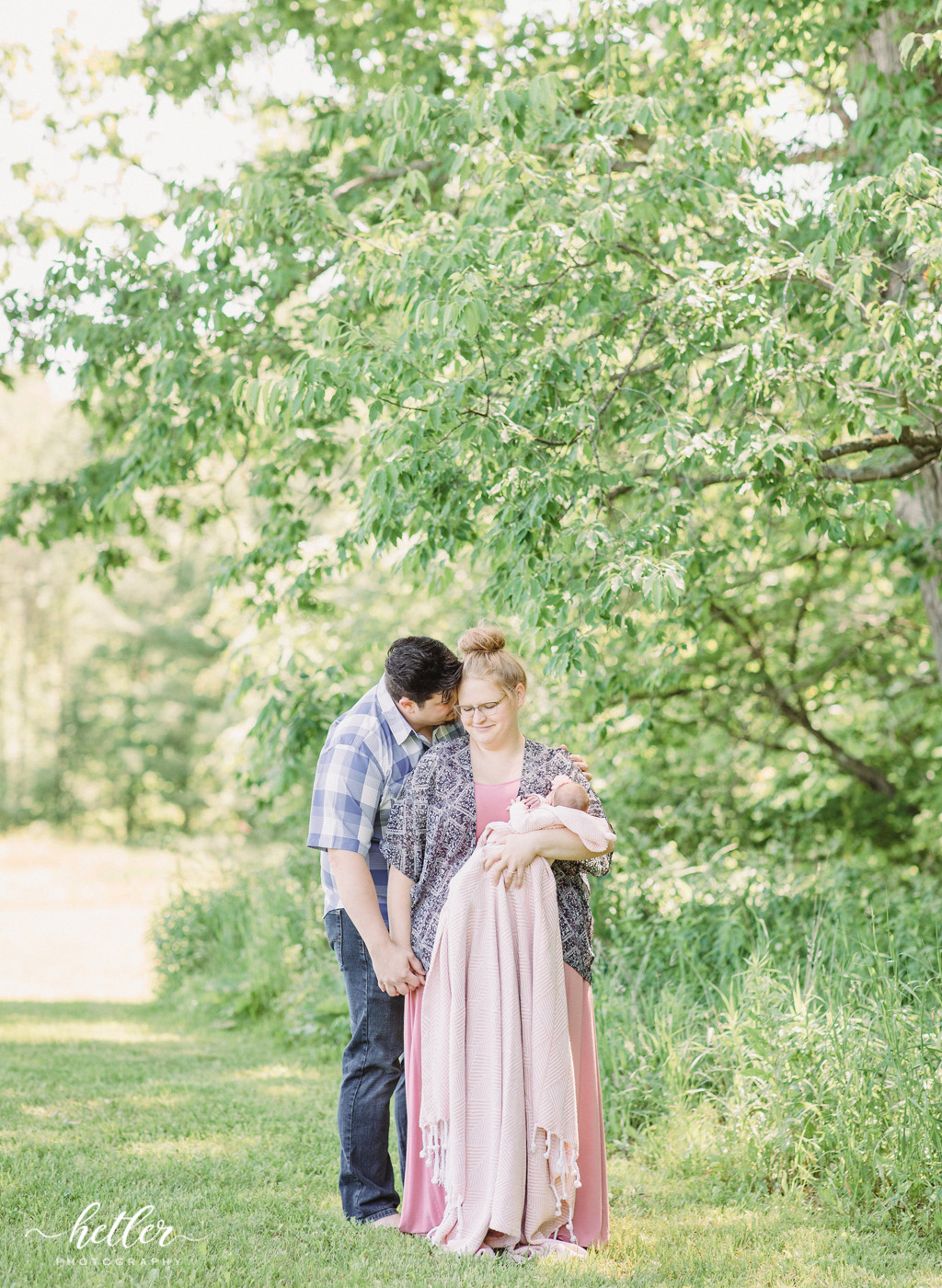 Sparta Michigan newborn photos with a sweet baby girl named Isla