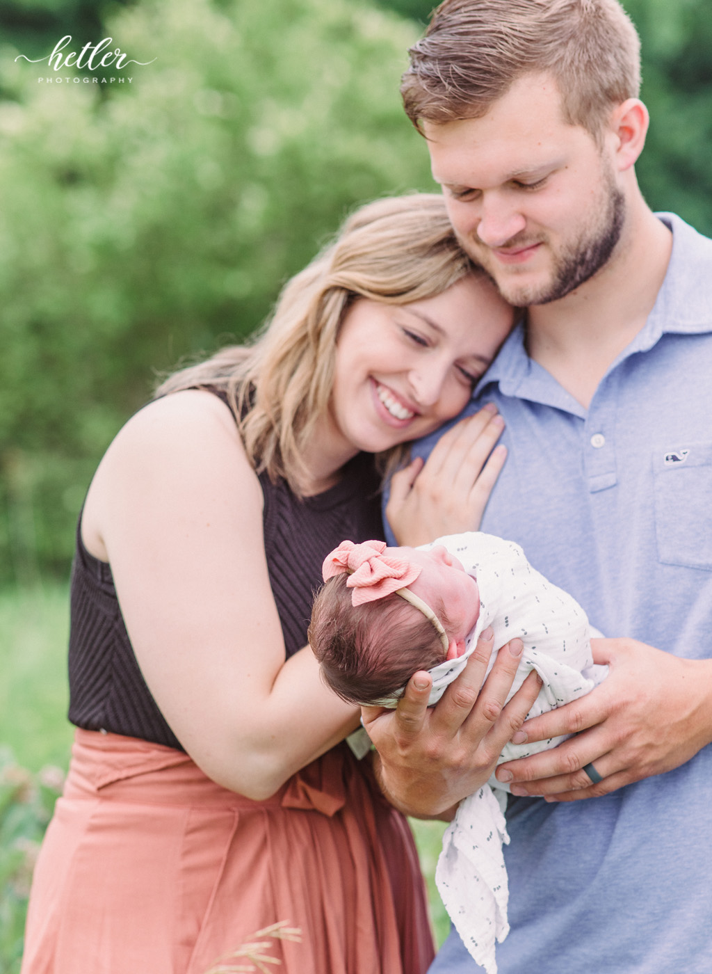 Summer newborn photos outdoors at Hager Park in Jenison Michigan