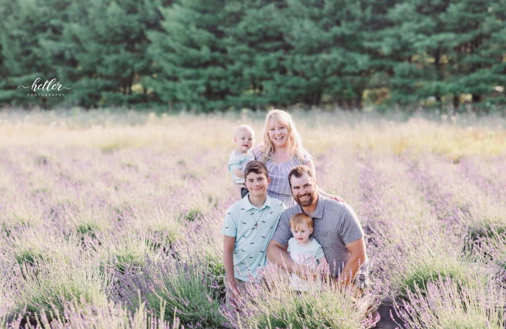 Kalamazoo family photos at Shades of Lavender farm 