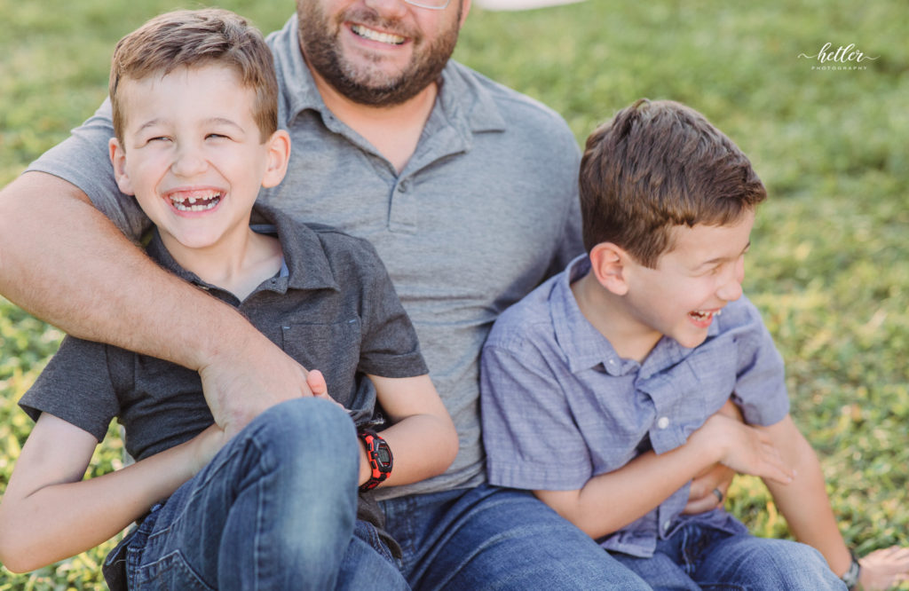 Rockford Michigan backyard mini session with a clothesline and garden theme