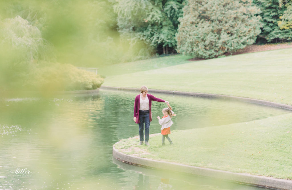 Fall Family photos at Calvin College in Grand Rapids Michigan