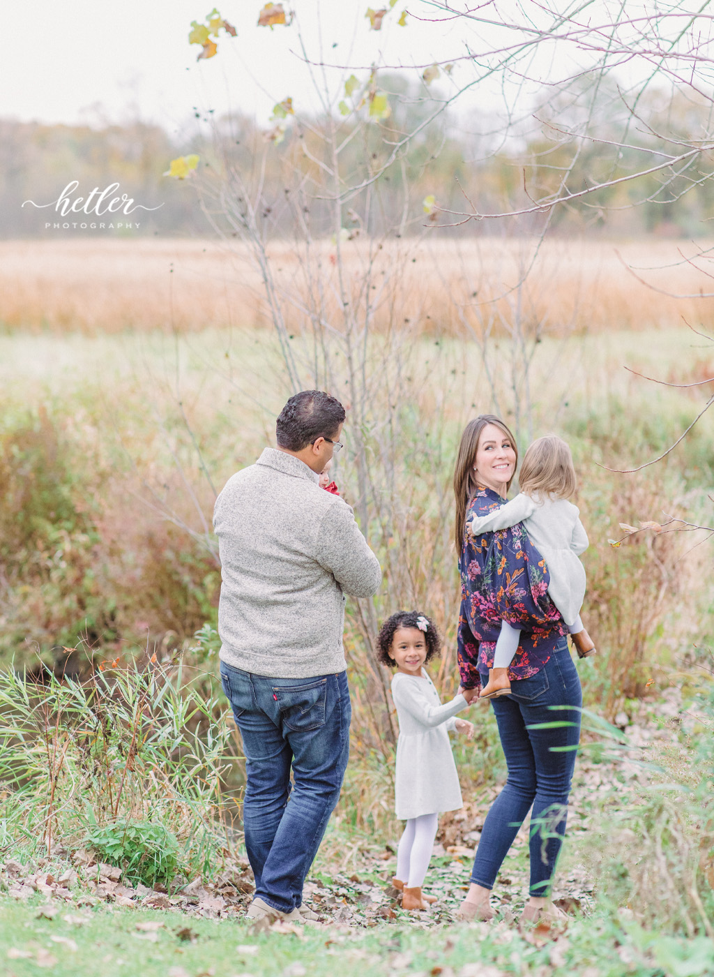 Fall family photos at Roselle Park in Ada Michigan