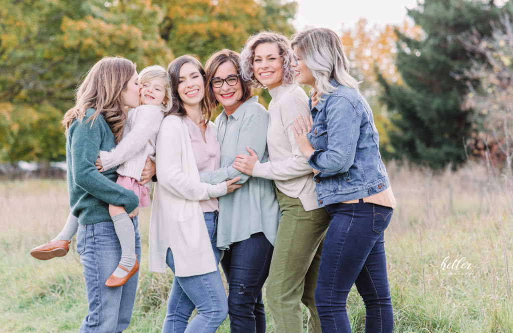 Extended family photos at The Highlands in Grand Rapids Michigan