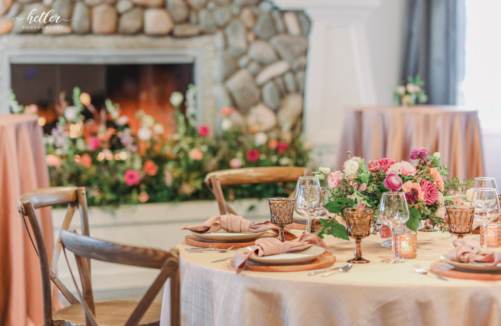 Intimate wedding at Bay Pointe Inn on Gun Lake in Michigan with lots of elegant and organic wedding inspiration