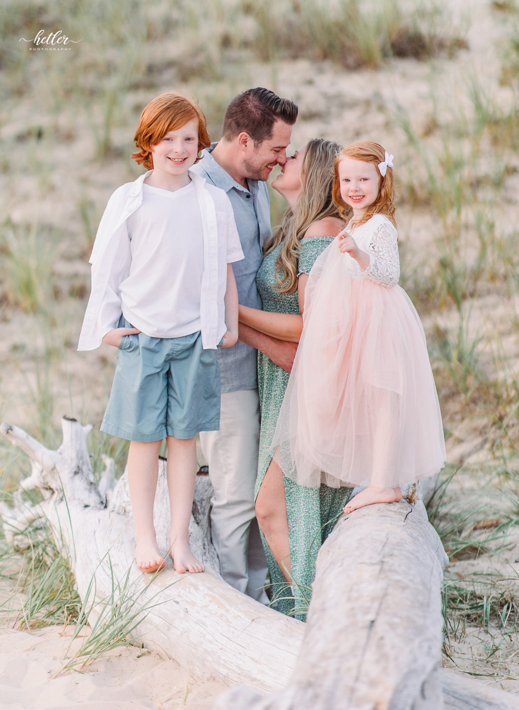 Lake Michigan family photo session at PJ Hoffmaster State Park in Muskegon