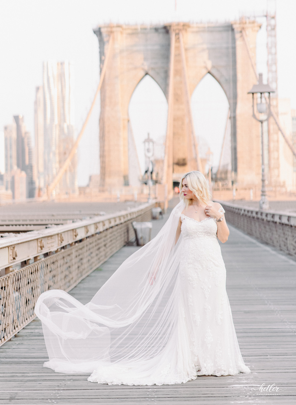 New York City wedding photos at The Brooklyn Bridge at sunrise