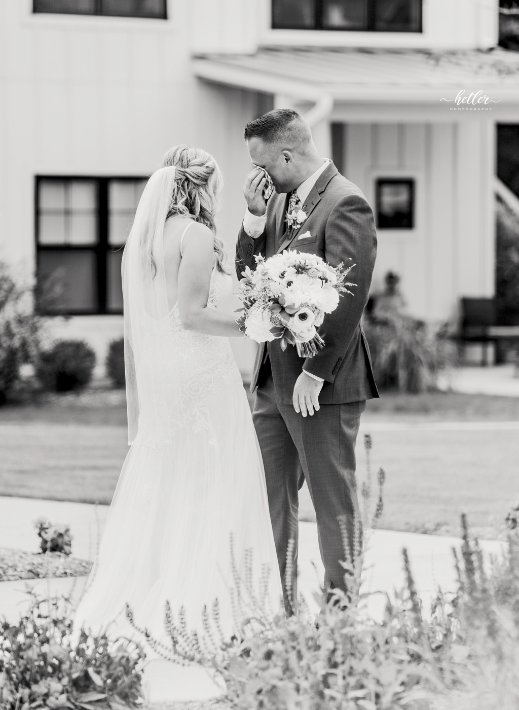 Blush and navy Labor Day wedding at Bay Pointe Woods in Shelbyville Michigan