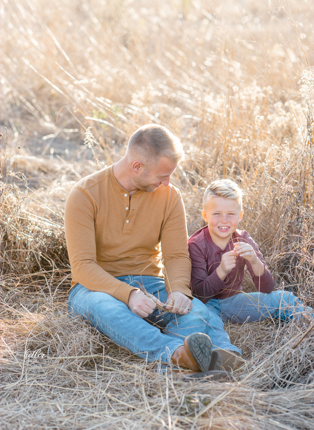 Rockford Michigan family photo session at Luton Park in fall