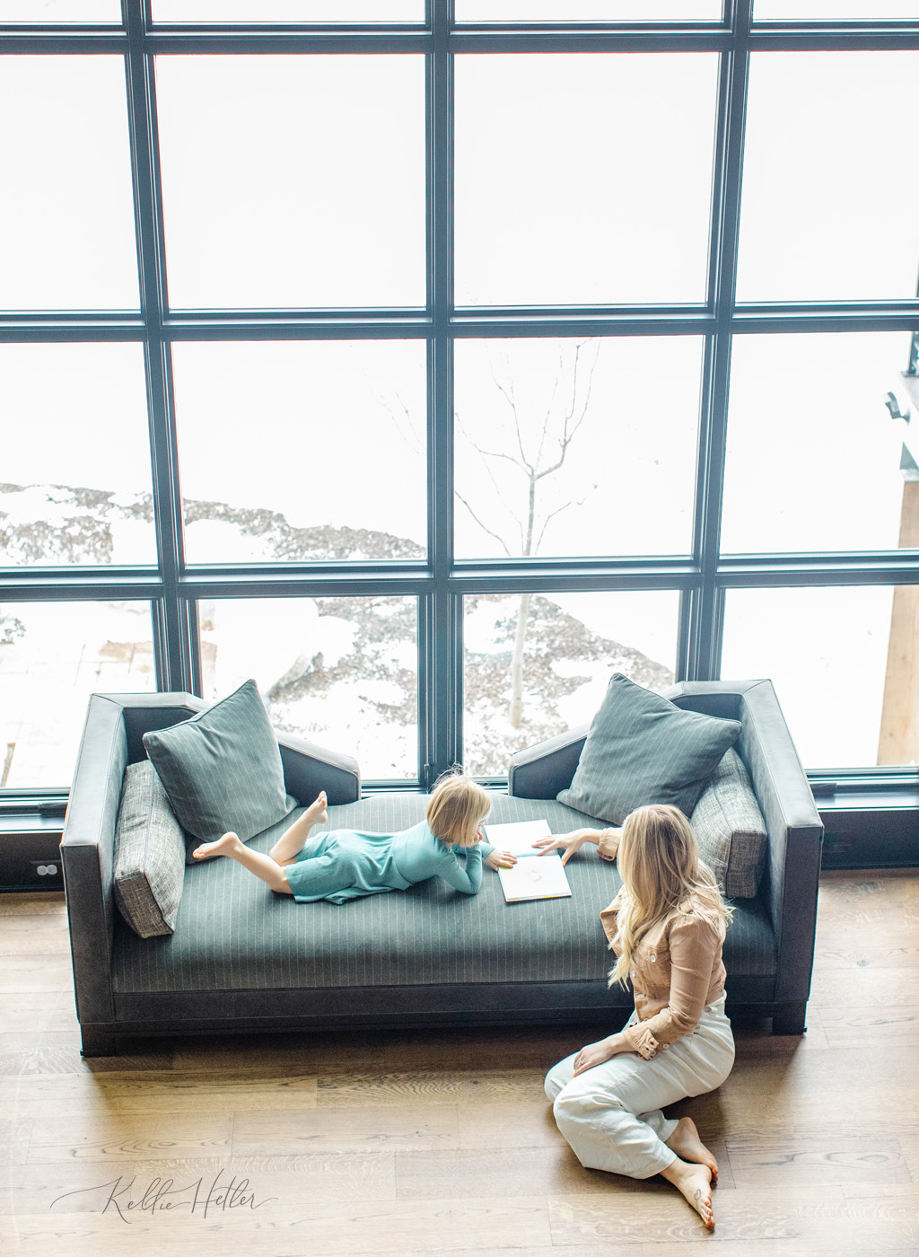 Grand Rapids family session at home with a sweet golden retriever