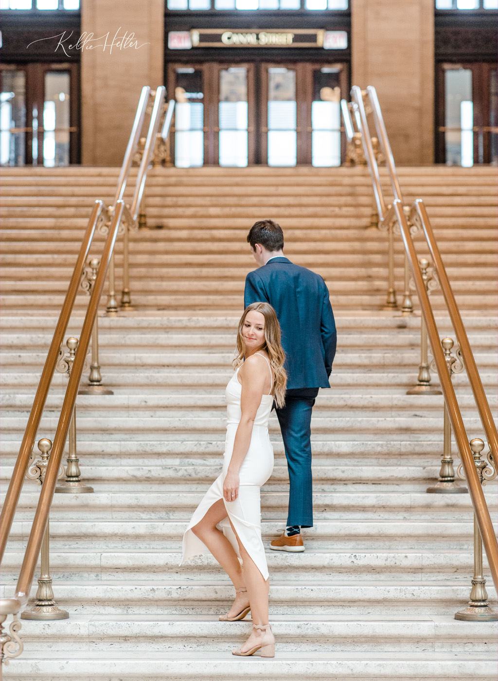 Chicago engagement photos at union station